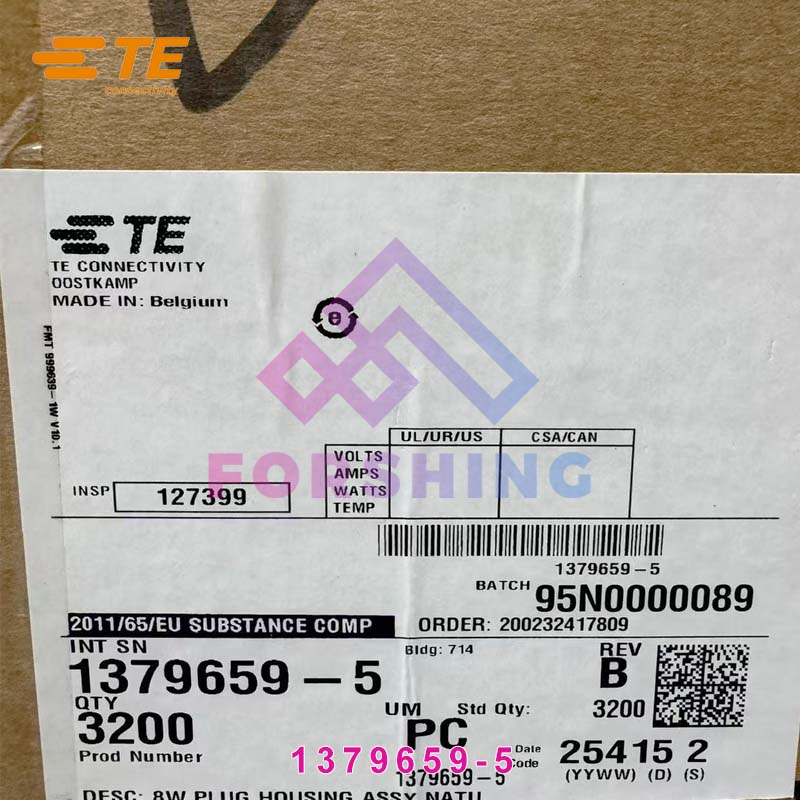 TE Connectivity 1379659-5 TH/.025 8-Position Automotive Connector Housing - Image 2